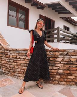 Thássia Naves feet photo 5