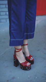 Thássia Naves feet photo 5