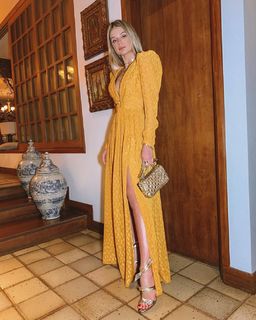 Thássia Naves feet photo 2