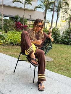Thássia Naves feet photo 1