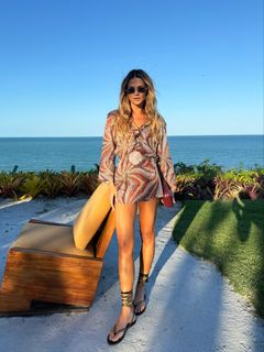 Thássia Naves feet photo 4