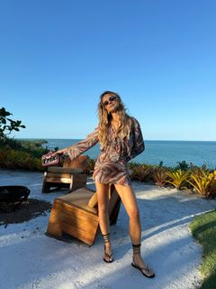 Thássia Naves feet photo 1
