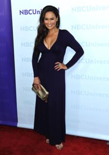 Tia Carrere feet photo thumbnail