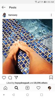 Tia Mowry feet photo thumbnail