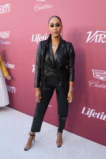 Tia Mowry feet photo thumbnail