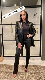 Tia Mowry feet photo thumbnail