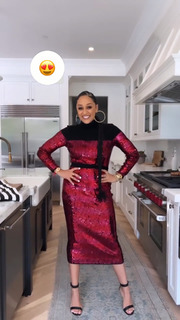 Tia Mowry feet photo thumbnail