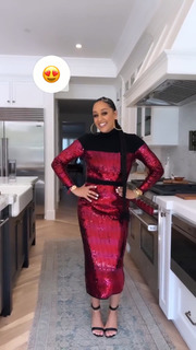 Tia Mowry feet photo thumbnail
