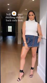 Tia Mowry feet photo thumbnail