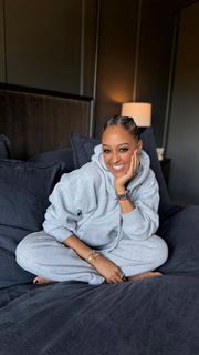 Tia Mowry feet photo 19