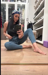 Tia Mowry feet photo 6