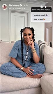 Tia Mowry feet photo 3