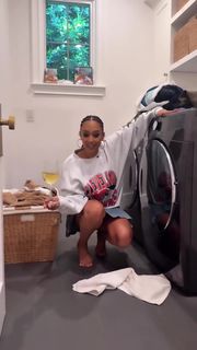 Tia Mowry feet photo 1