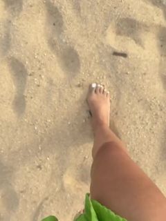 Tia Mowry feet photo 20