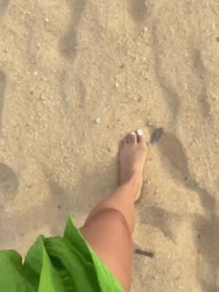 Tia Mowry feet photo 19