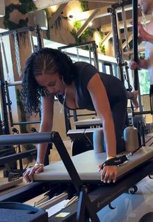 Tia Mowry feet photo 9