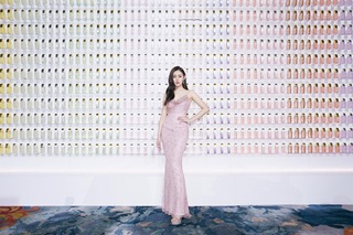 Tian'ai Zhang feet photo 1