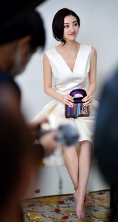 Tian Jing feet photo thumbnail