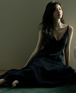 Tian Jing feet photo thumbnail
