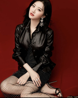 Tian Jing feet photo thumbnail