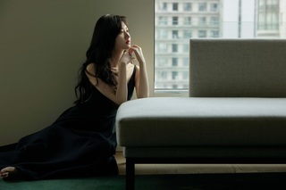 Tian Jing feet photo thumbnail