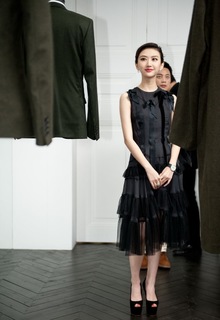 Tian Jing feet photo thumbnail