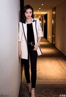 Tian Jing feet photo thumbnail
