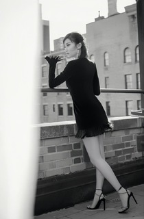Tian Jing feet photo thumbnail