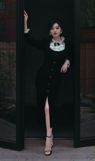 Tian Jing feet photo thumbnail