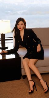 Tian Jing feet photo thumbnail