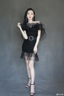 Tian Jing feet photo thumbnail