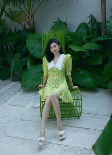 Tian Jing feet photo thumbnail