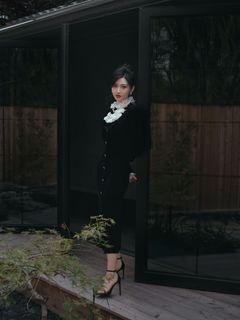 Tian Jing feet photo thumbnail