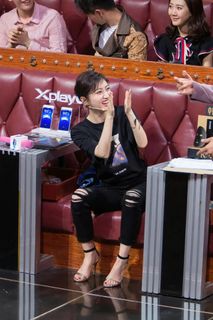 Tian Jing feet photo 1