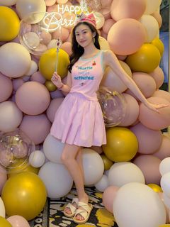 Tian Jing feet photo 1