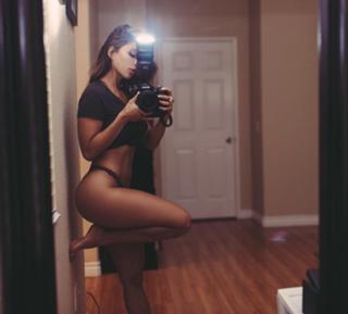 Tianna Gregory feet photo 16