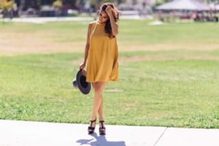Tianna Gregory feet photo 8