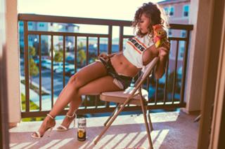 Tianna Gregory feet photo 13