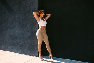 Tianna Gregory feet photo 11