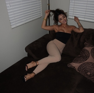 Tianna Gregory feet photo 12