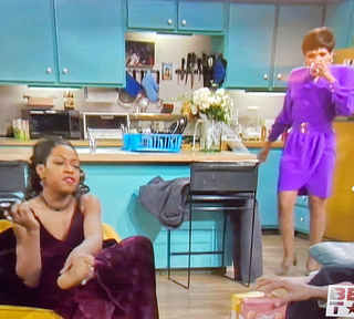 Tichina Arnold feet photo thumbnail