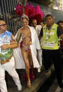 Ticiane Pinheiro feet photo 20