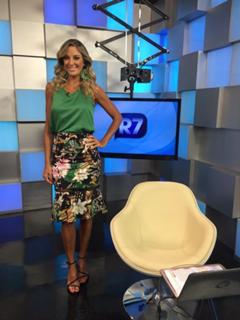 Ticiane Pinheiro feet photo 3