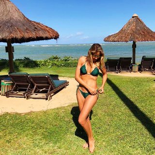 Ticiane Pinheiro feet photo 20