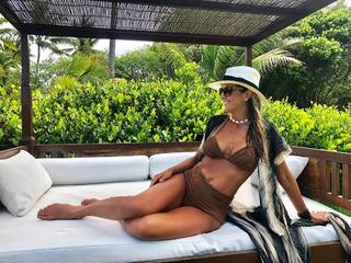 Ticiane Pinheiro feet photo 11