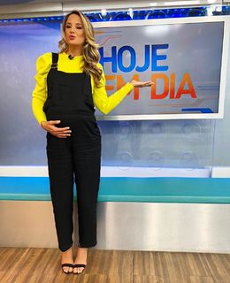 Ticiane Pinheiro feet photo 13