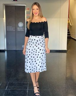 Ticiane Pinheiro feet photo 5