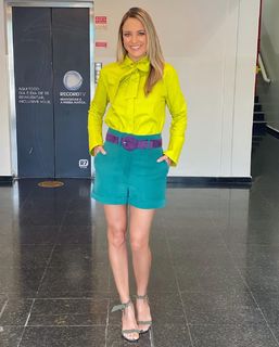 Ticiane Pinheiro feet photo 3