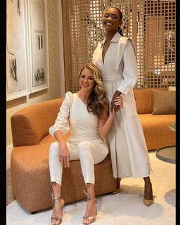 Ticiane Pinheiro feet photo 6