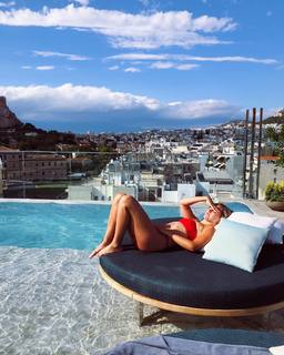 Tiera Skovbye feet photo thumbnail